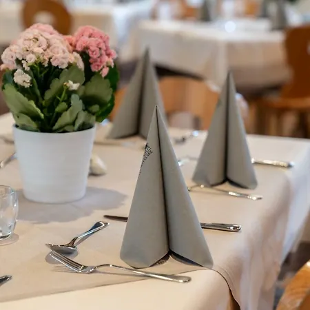 Zum Stern 4*